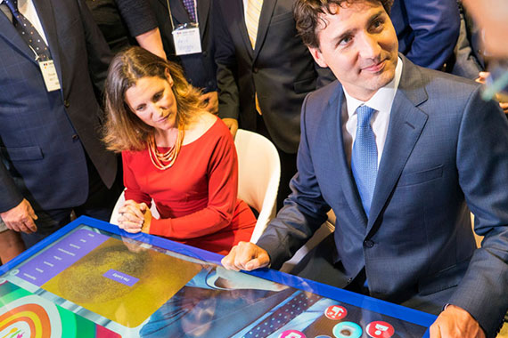 Justin Trudeau is amazed by IRT smart table